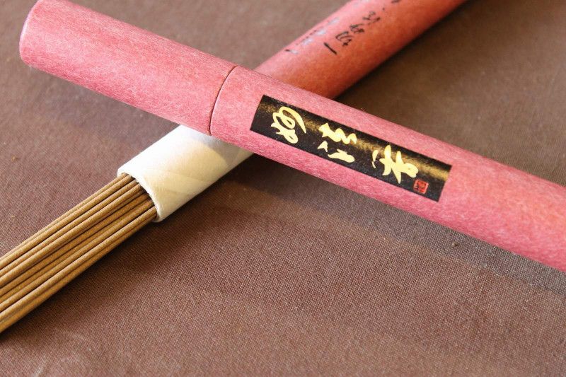 妙法香．奇楠水沉】臥香- 施金玉沐香齋有限公司